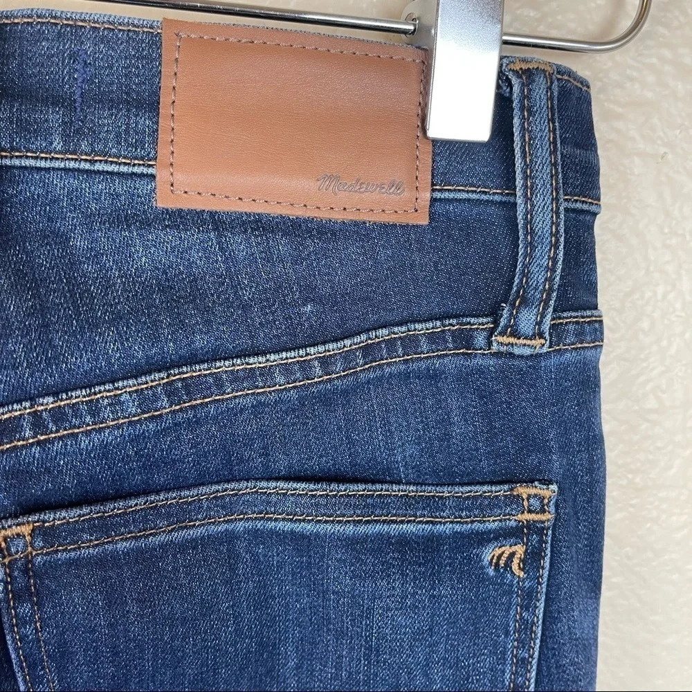 Madewell 10" High-Rise Skinny Jeans in Danny Wash - Picture 5 of 6